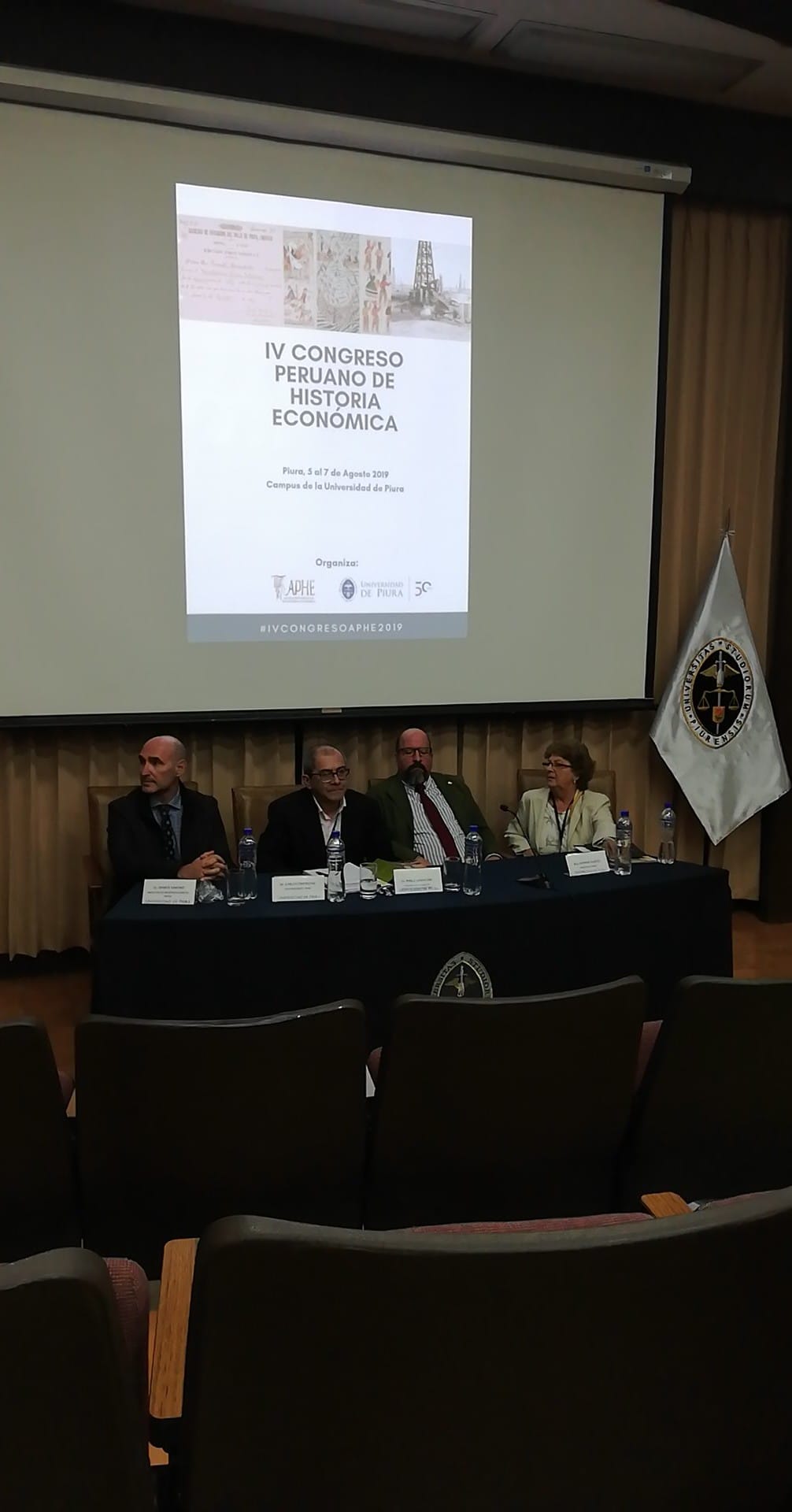Clausura del IV Congreso de Peruano de Historia Económica.